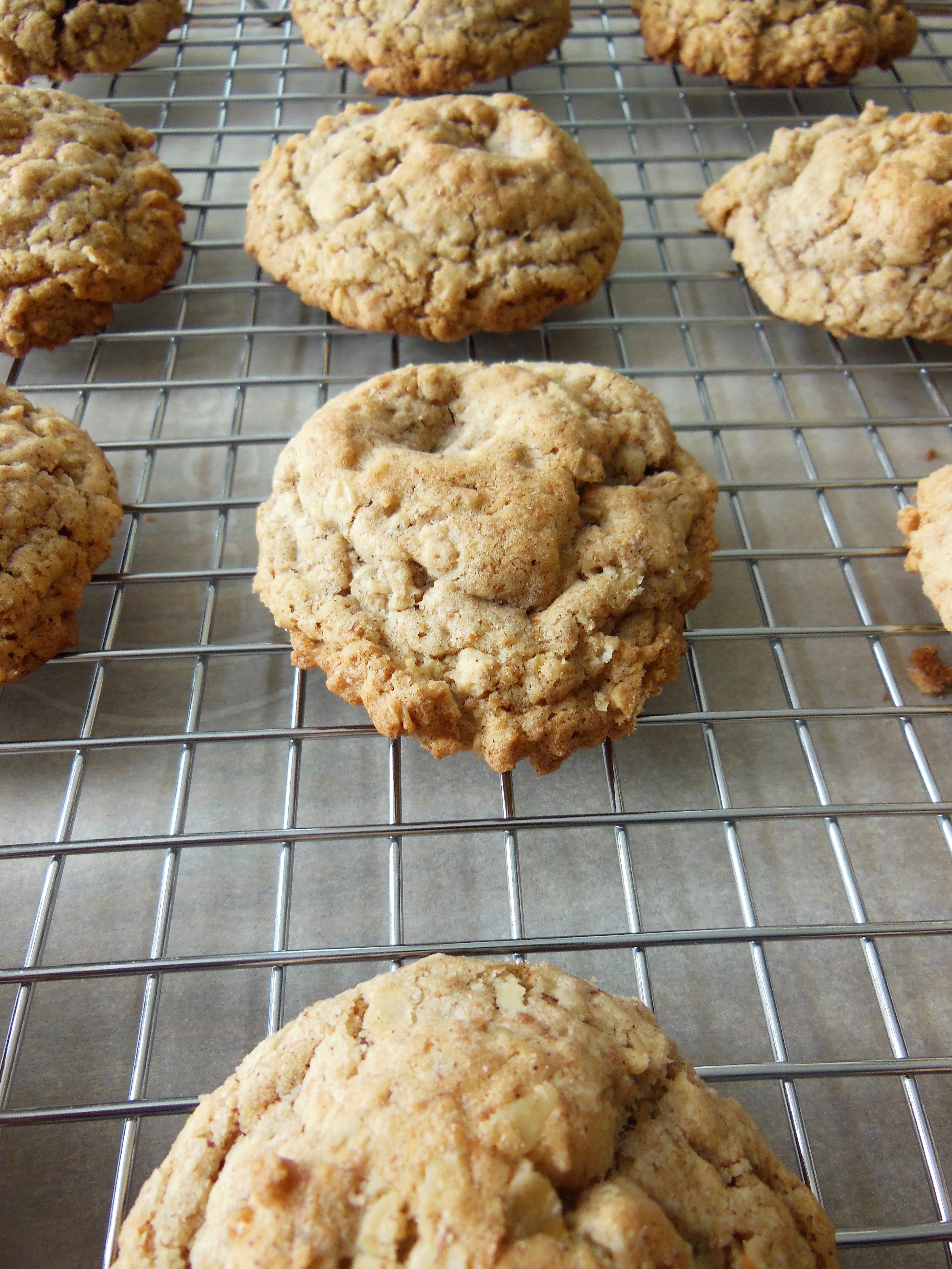 Brown Butter Oatmeal Cookies - Three Happy Folk